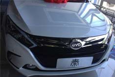 比亚迪秦看车感受分享