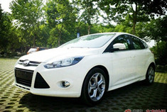 福克斯2.0MT豪华运动版用车作业