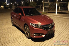 新思铂睿2.4尊贵版提车作业