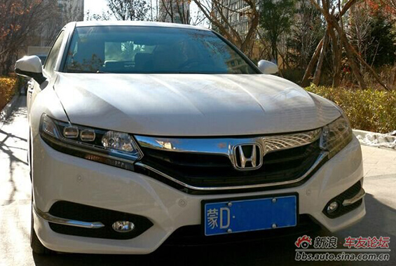 新思铂睿2.4 尊贵版提车作业