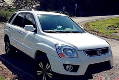 起亚SUV 京城白狮报到作业