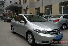 本田锋范7000公里保养作业