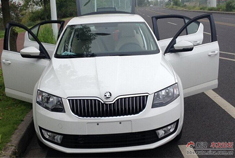 2015明锐白色逸杰版交作业