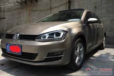 香槟金大众高尔夫7提车作业