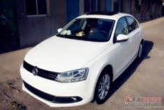 新速腾糖果白1.4T手动提车