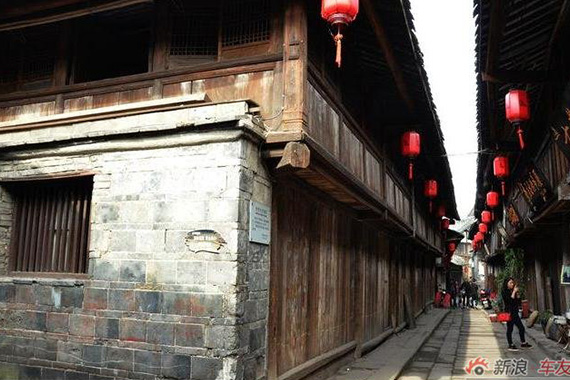 错峰出游 赏古镇的美丽风光