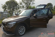 2014款领先宝马X1的提车作业