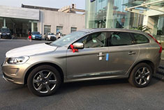 2015款海贝灰沃尔沃XC60 T6