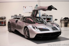 参观帕加尼新工厂