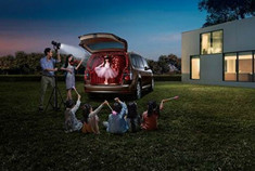 星空下的汽车影院 途安为家打造观影新体验