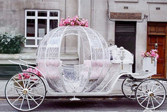 从古代花轿到现代跑车的“婚车”演变史