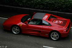 20世纪最受欢迎的法拉利翻灯车F355