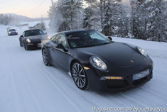 保时捷911车队雪地大试车 挑战无极限