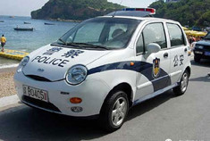 中国特色警车 看看警车与普通车的差别