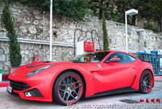 Novitec改装版红色磨砂N-Largo法拉利F12