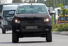 整装上阵 2015款福特Ranger皮卡路试谍照曝光