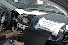 2015款菲亚特500X谍照曝光 内饰简洁大方