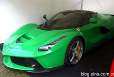 2015款法拉利LaFerrari 明亮绿色引领时尚
