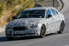 轻巧车身捷豹XE 运动型豪华车市场的搅局者