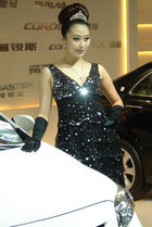 李丽