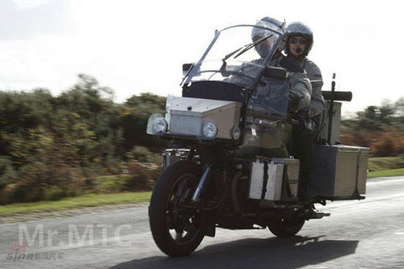 MOTO GUZZI SPADA改装的环球摩旅