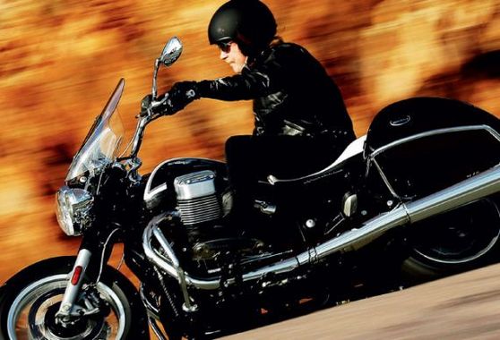 评测摩托古兹California 1400 Touring