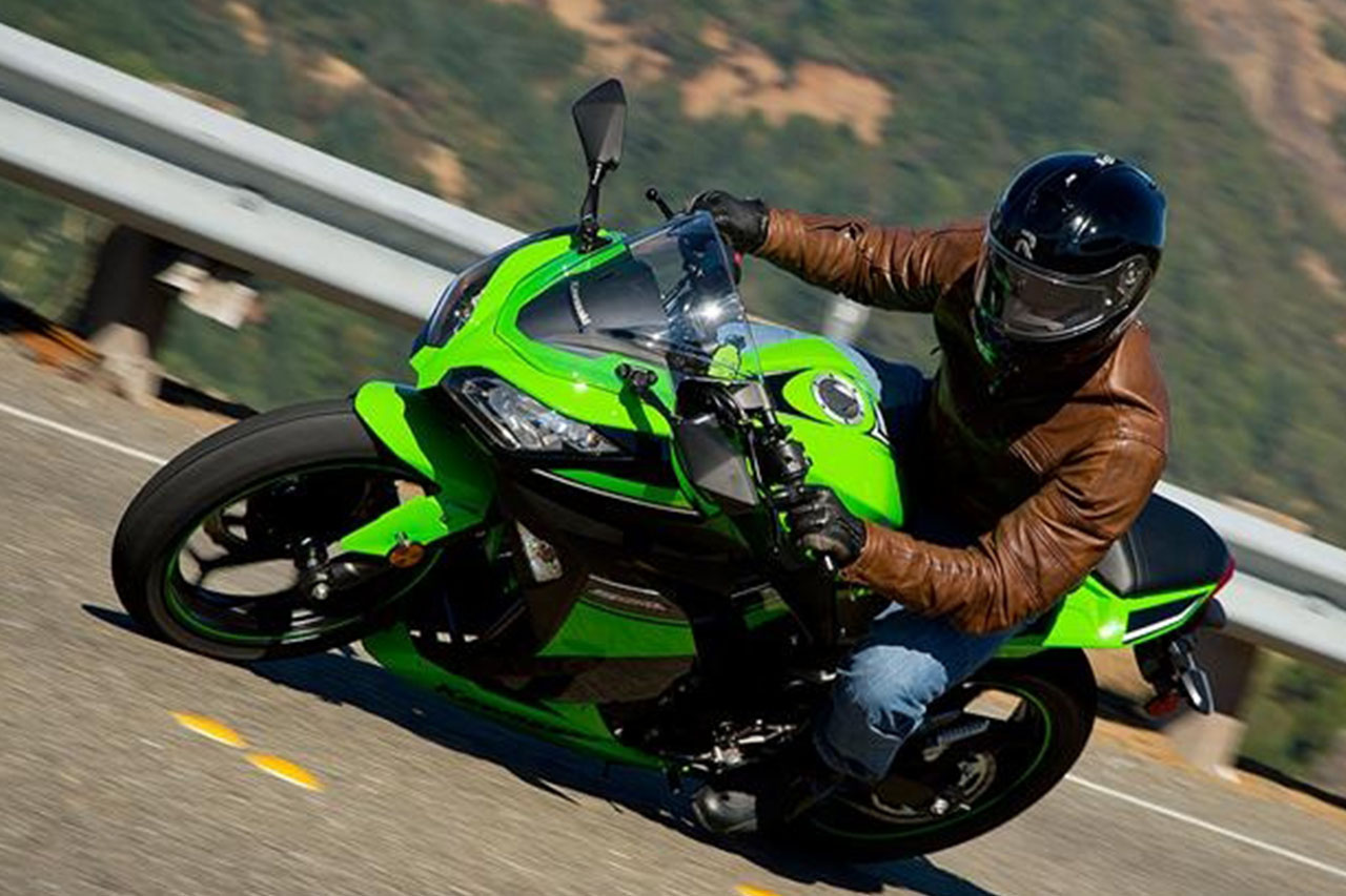 2013款小忍者Kawasaki Ninja 300赏析