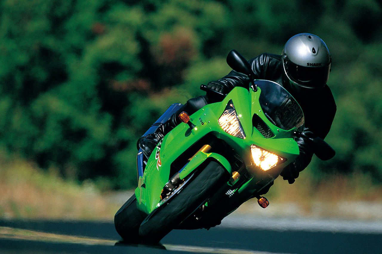 忍者卅年 Kawasaki Ninja 车系30年族谱