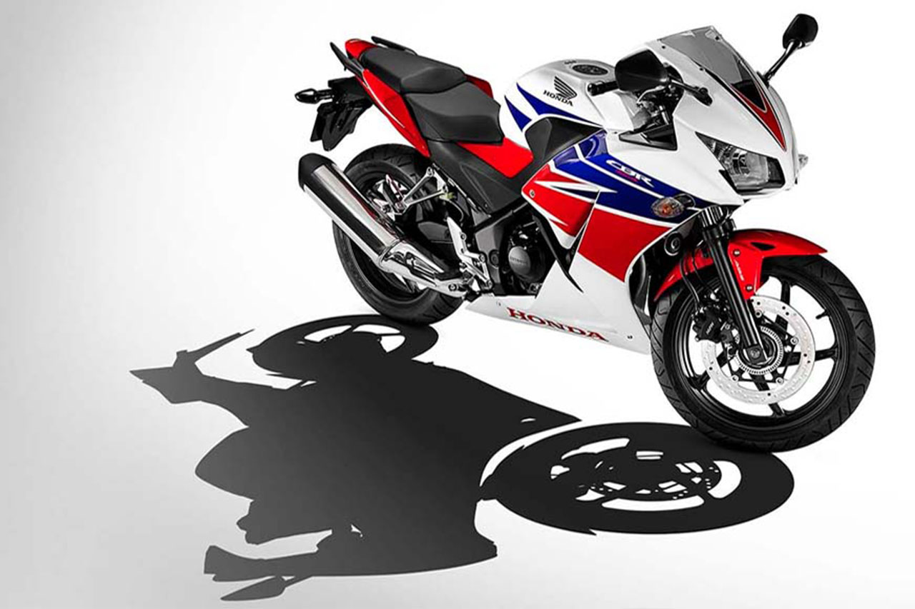 回归双灯设计的2015款本田CBR150R谍照