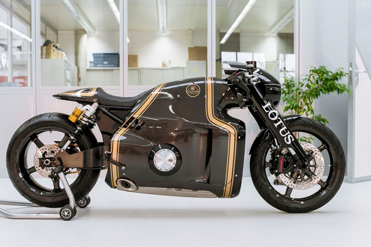 猛料：Lotus C-01超级摩托车整装待发