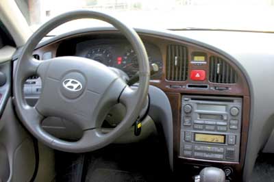 实用当头 好吃不贵--北京现代伊兰特(图)