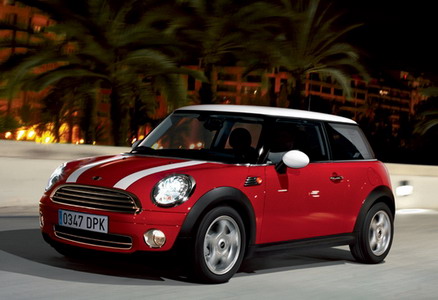 新MINICooper有价无车预定最长需等3个月