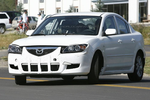 全新马自达3路测谍照曝光2009年上市(组图)