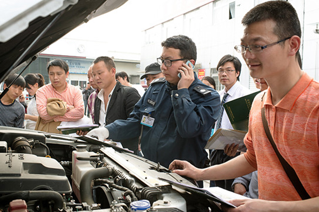 彻夜抢车重现杭州 限购空窗期考验经销商