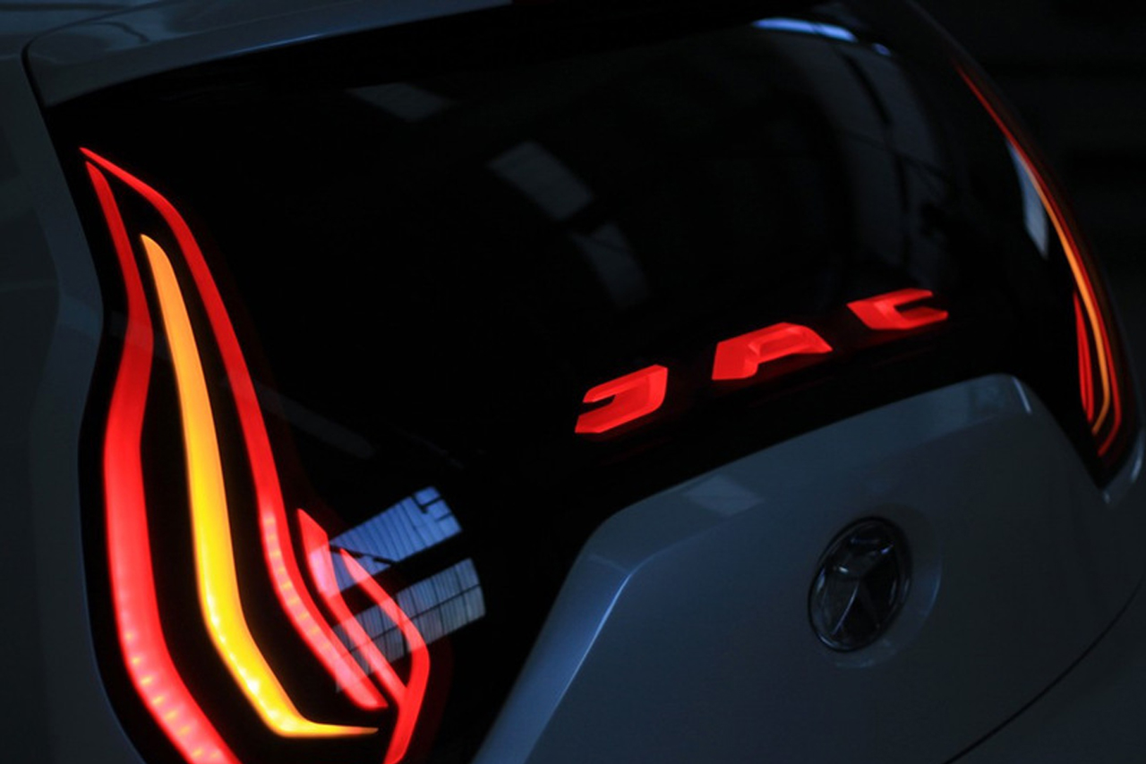 江淮整体上市启动 安凯或卖壳合肥国轩