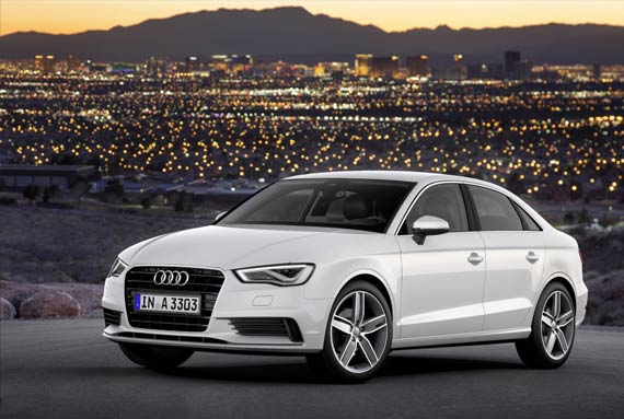 奥迪A3荣膺“2014年度风云车”称号