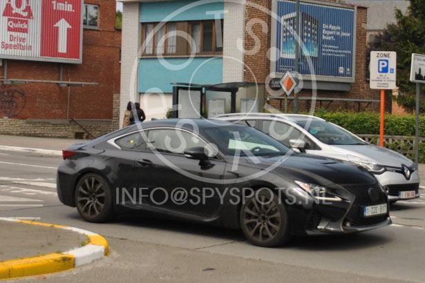 全新雷克萨斯RC-F无伪谍照 或售10万美元