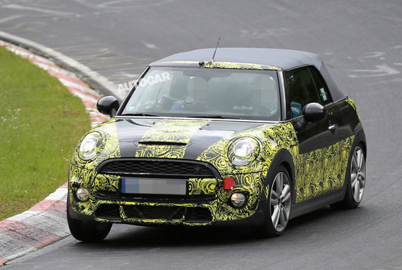新MINI Cooper敞篷版谍照 或亮相巴黎车展