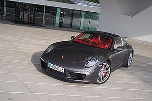 经典重现 海外试驾保时捷911 Targa 4S