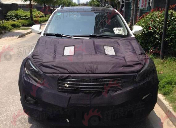 东风悦达起亚主力SUV智跑小改款车型曝光
