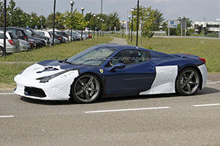 法拉利458 Speciale Spider谍照曝光