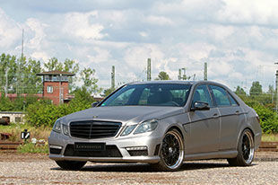 Loewenstein爆改奔驰老款E63输出730匹