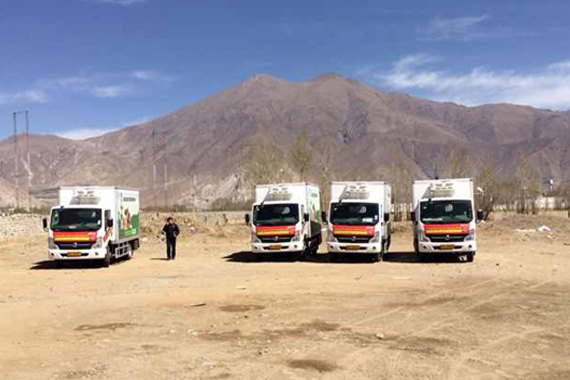 东风轻卡流动售卖车再次“驶进”西藏