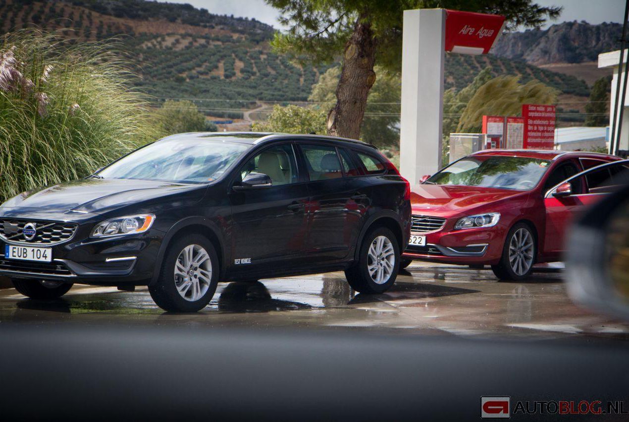 沃尔沃V60 Cross Country谍照 或亮相