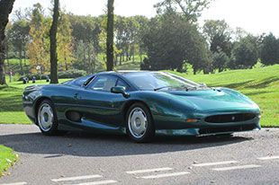 英伦往事 捷豹经典XJ220上拍卖会