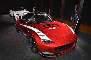 赛者之心 赛版马自达MX-5亮相洛杉矶