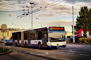 欧洲小国瑞士 公交车上的国度