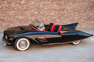 原始1963蝙蝠侠战车13万7千美金拍卖