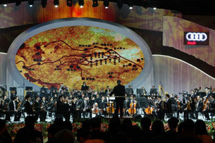 名曲礼赞丝绸之路 奥迪2015新年音乐会