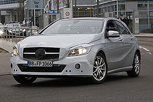 2016款梅赛德斯-奔驰A级小改款谍照